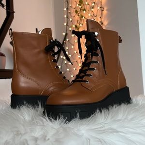 Happy Combat Boot 8.5